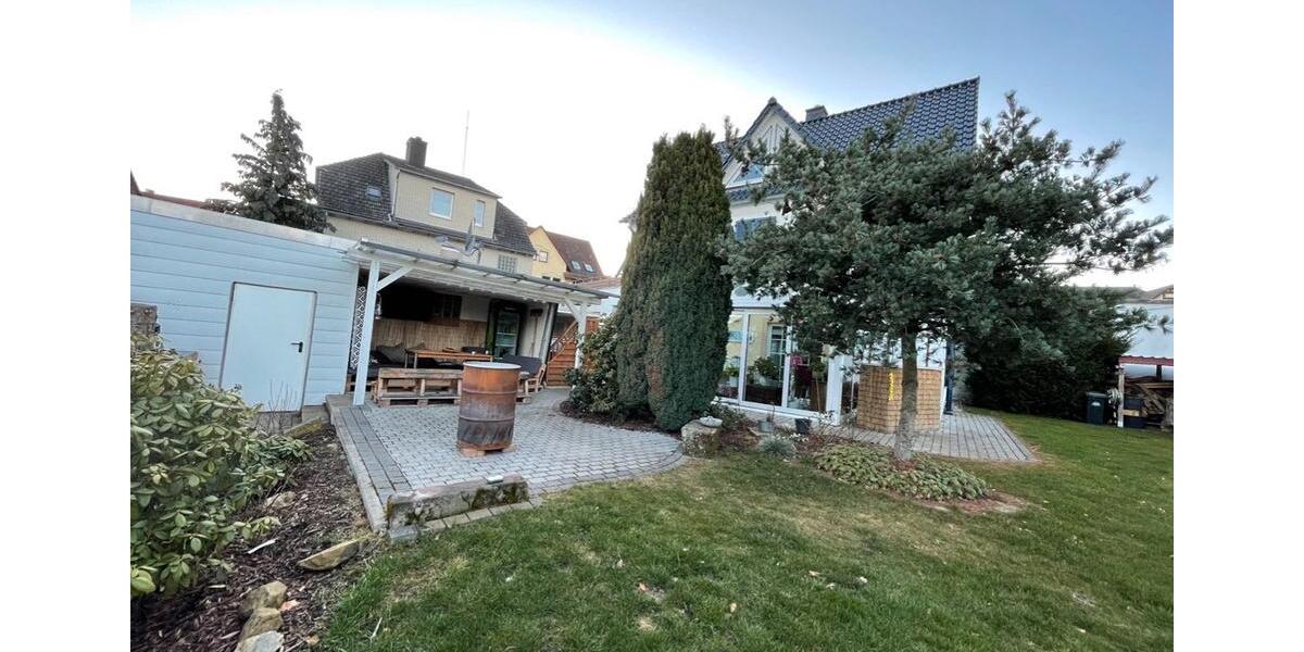 Einfamilienhaus Neukirchen - 6 Zimmer, 150 m&sup2;, 1.200&euro; | Angebot:24954785