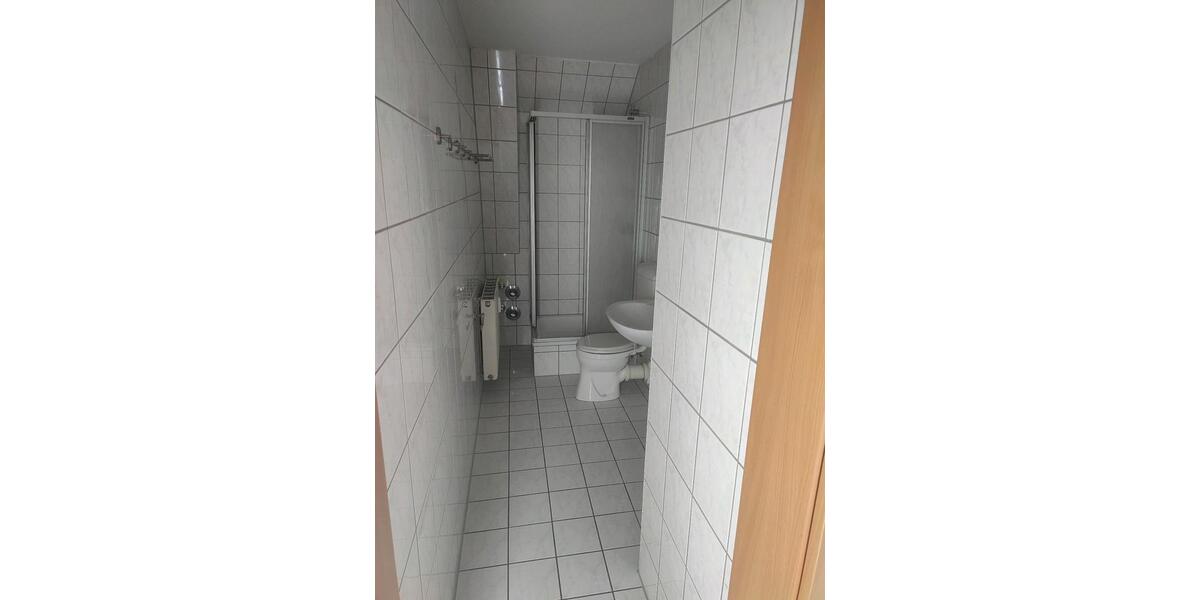 Dachgeschoßwohnung Egeln - 3 Zimmer, 65 m&sup2;, 450&euro; | Angebot:26449023