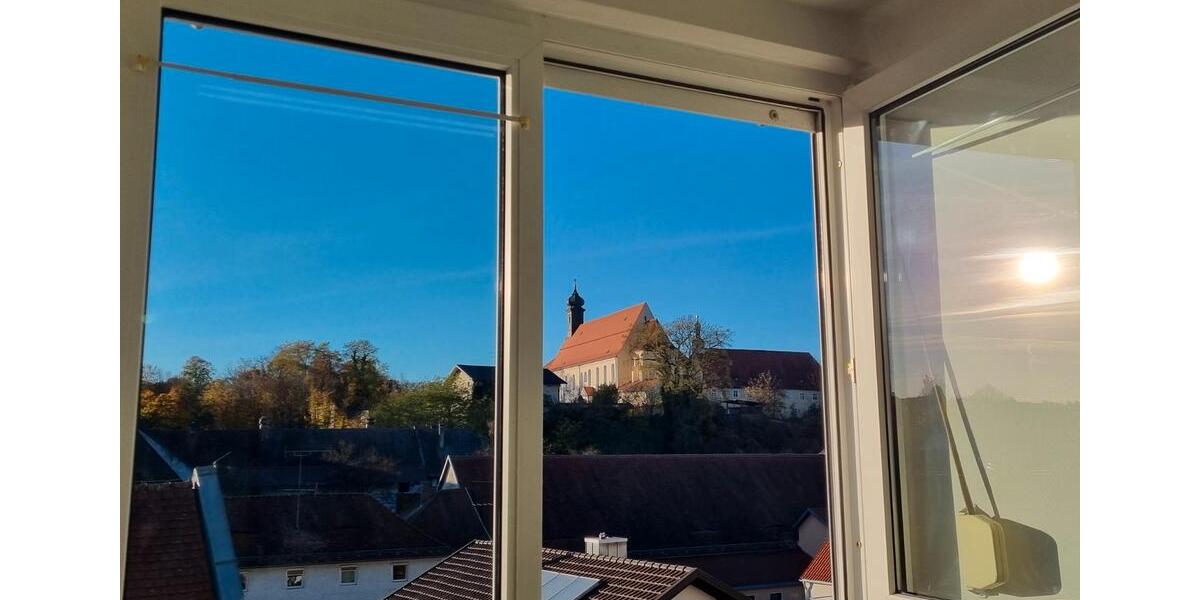 Dachgeschoßwohnung Niederviehbach - 2 Zimmer, 74 m&sup2;, 620&euro; | Angebot:26085041