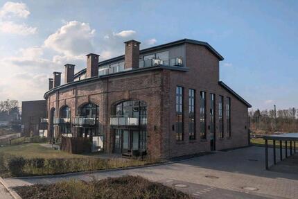 Haus Buchholz in der Nordheide - 5 Zimmer, 206 m&sup2;, 2.728&euro; | Angebot:26007320