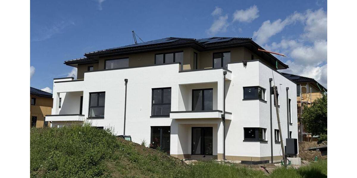 Etagenwohnung Leopoldshöhe - 4 Zimmer, 104 m&sup2;, 1.495&euro; | Angebot:26107996