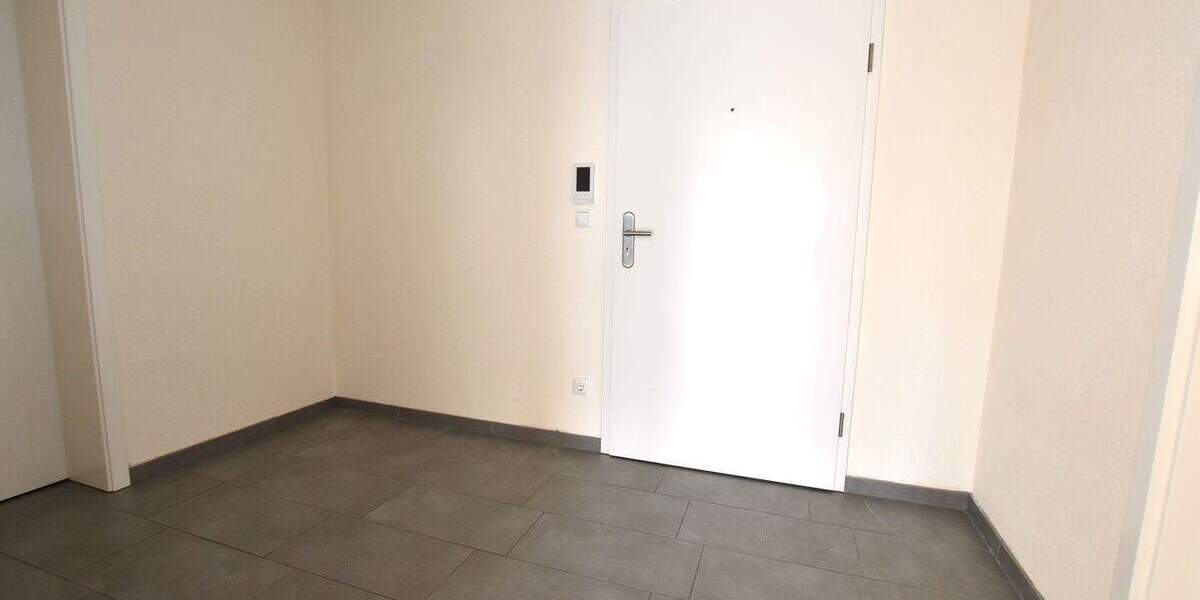 Etagenwohnung Hemer - 2 Zimmer, 83 m&sup2;, 995&euro; | Angebot:26155723