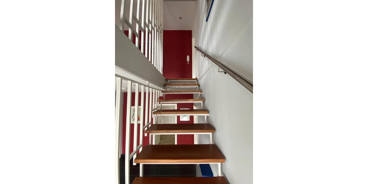 Einfamilienhaus Rockenhausen - 5 Zimmer, 124 m&sup2;, 1.300&euro; | Angebot:25144670