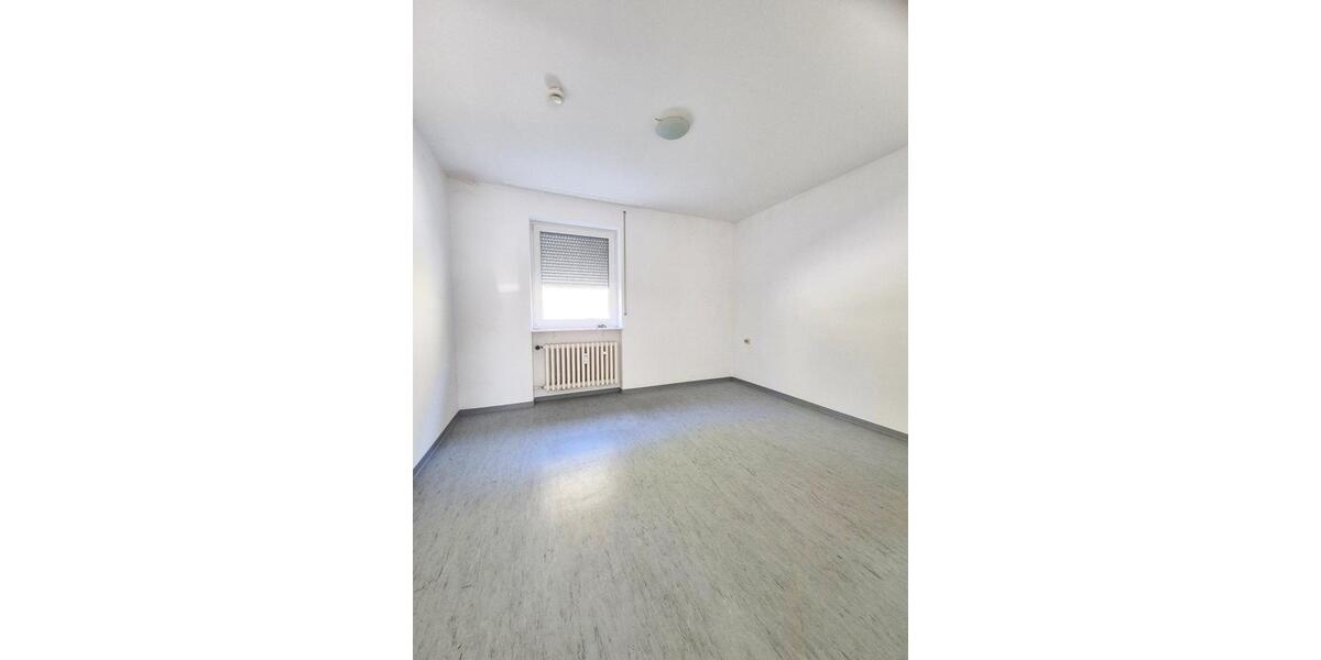 Erdgeschoßwohnung Meßstetten - 4 Zimmer, 86 m&sup2;, 568&euro; | Angebot:26350191