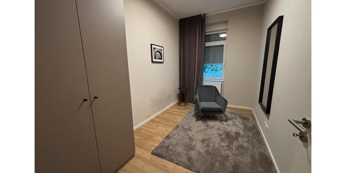Etagenwohnung Wiesbaden - 4 Zimmer, 99 m&sup2;, 2.341&euro; | Angebot:26385284