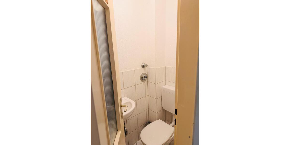 Etagenwohnung Marburg Biegenviertel - 4 Zimmer, 10 m&sup2;, 215&euro; | Angebot:26400047