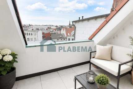Wohnung Schwerin Schelfstadt - 3.5 Zimmer, 95 m&sup2;, 1.353&euro; | Angebot:26676106