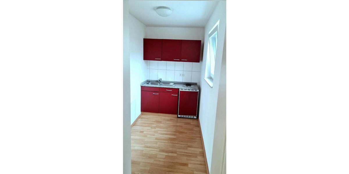 Etagenwohnung Roding - 1 Zimmer, 30 m&sup2;, 295&euro; | Angebot:25852514