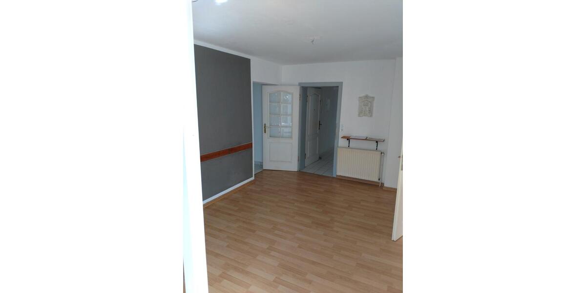 Erdgeschoßwohnung Oldenburg Dobbenviertel - 3 Zimmer, 110 m&sup2;, 1.300&euro; | Angebot:26380860