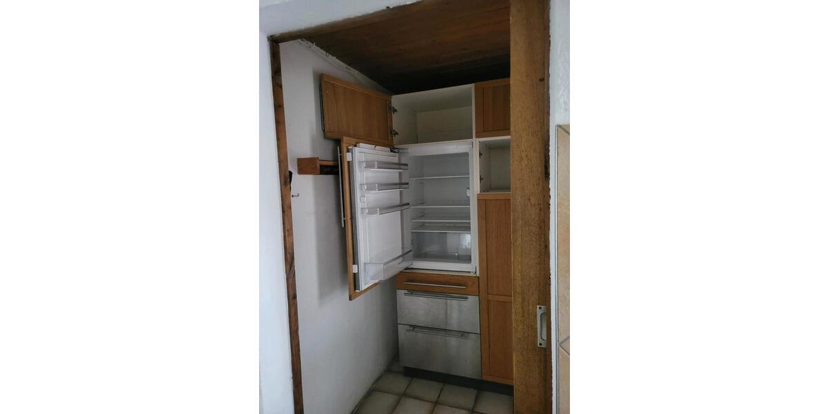 Etagenwohnung Weilheim in Oberbayern - 8 Zimmer, 305 m&sup2;, 3.200&euro; | Angebot:26478235