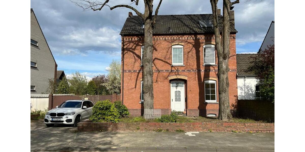 Einfamilienhaus Willich - 6 Zimmer, 130 m&sup2;, 2.300&euro; | Angebot:24933734