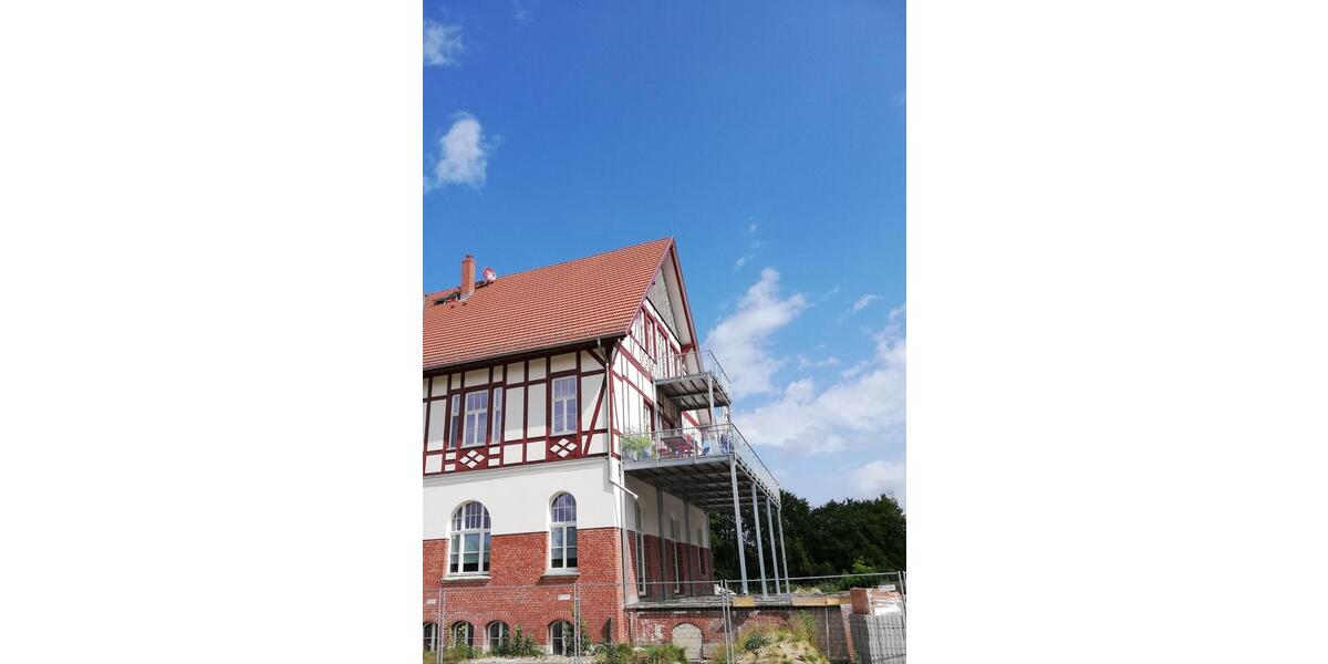 Dachgeschoßwohnung Lychen - 4 Zimmer, 186 m&sup2;, 1.858&euro; | Angebot:23577501