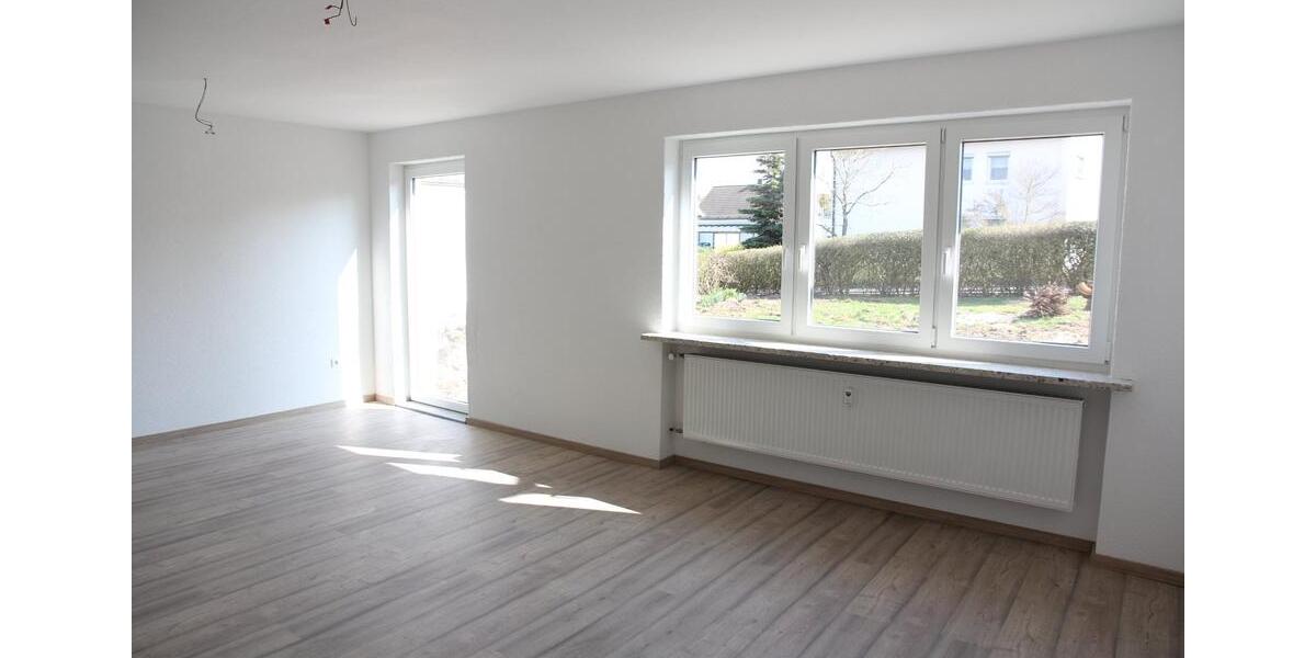 Erdgeschoßwohnung Grub am Forst - 3 Zimmer, 93 m&sup2;, 750&euro; | Angebot:24624932