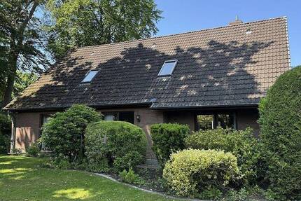Großzügiges Einfamilienhaus in familienfreundlicher Wohnlage