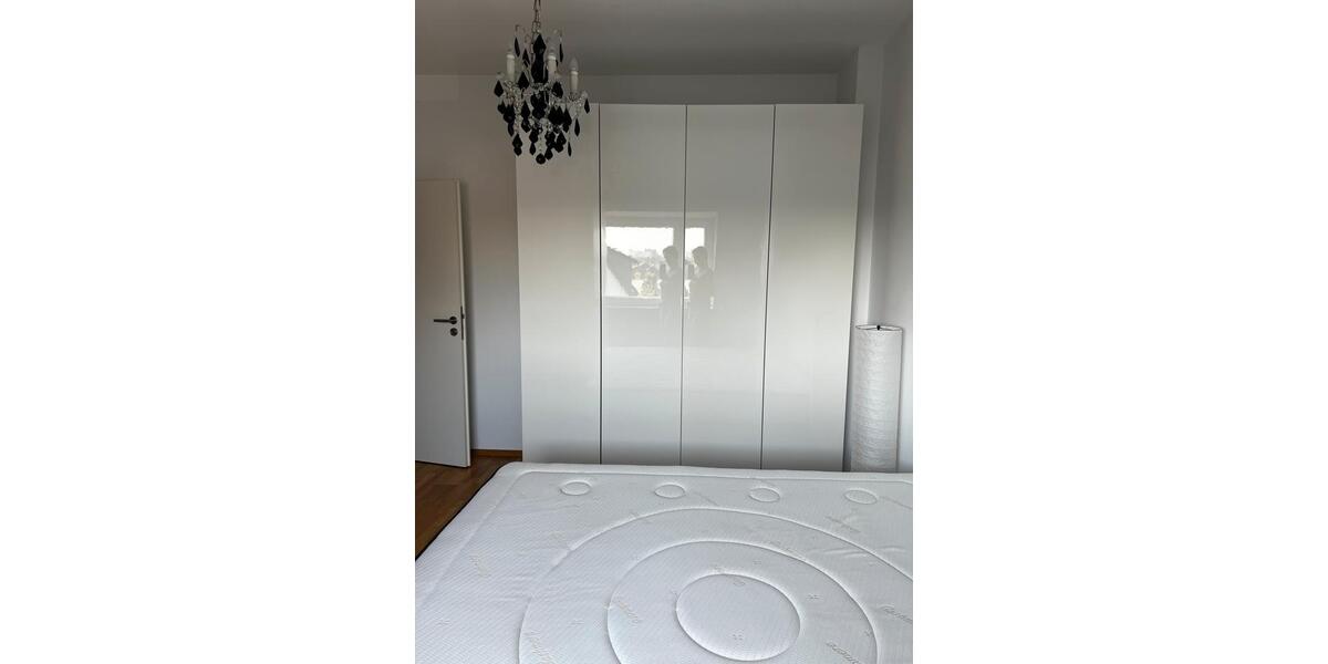 Dachgeschoßwohnung Köln Kalk - 3 Zimmer, 70 m&sup2;, 1.500&euro; | Angebot:26038728