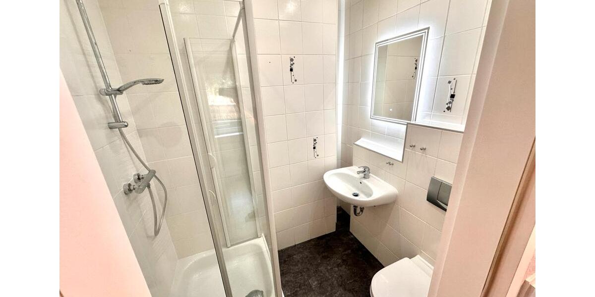 Doppelhaushälfte Hemer - 8 Zimmer, 155 m&sup2;, 1.399&euro; | Angebot:26283572