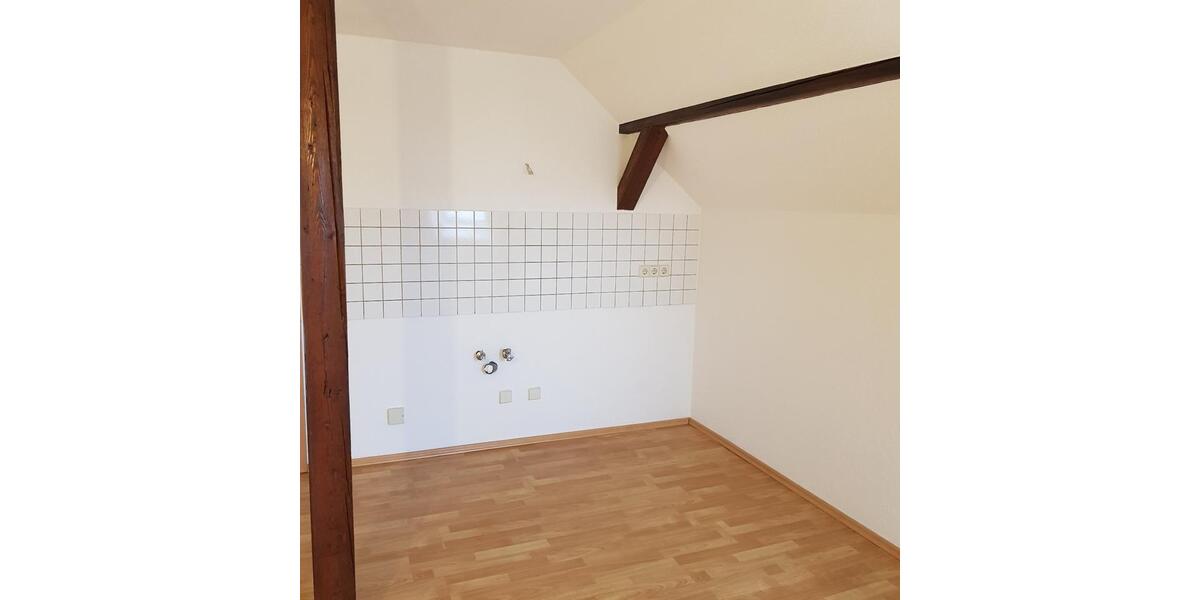 2-Raum-Wohnung, 70 qm., ruhig gelegen 2 zimmer
