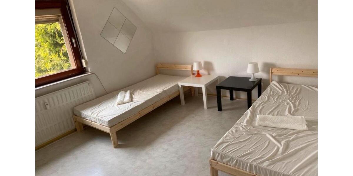 Wohnen auf Zeit Braunschweig Wabe-Schunter-Beberbach - 8 Zimmer, 227 m&sup2;, 12&euro; | Angebot:24839891