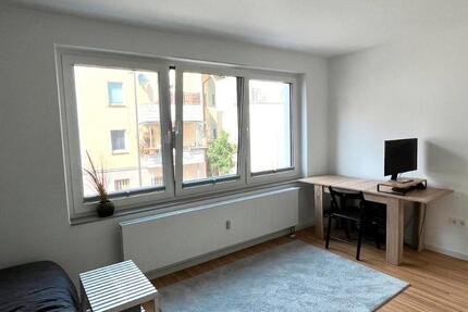 Teilmöbelierte Wohnung zur Mietr zimmer