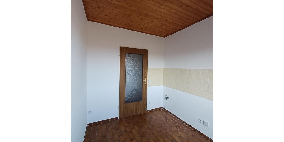 Dachgeschoßwohnung Westerkappeln - 3 Zimmer, 47 m&sup2;, 360&euro; | Angebot:25374911