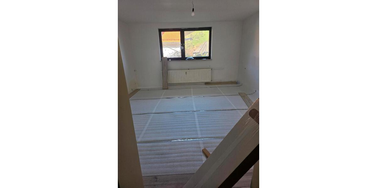 Etagenwohnung Nordrach - 3 Zimmer, 100 m&sup2;, 850&euro; | Angebot:25234582