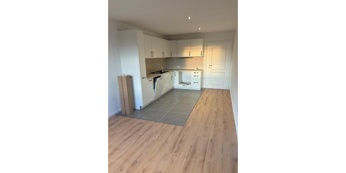 Etagenwohnung Syke - 2 Zimmer, 100 m&sup2;, 990&euro; | Angebot:26412717