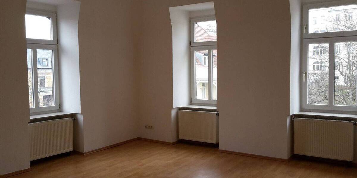 Etagenwohnung Gera Innenstadt - 2 Zimmer, 55 m&sup2;, 330&euro; | Angebot:26154819