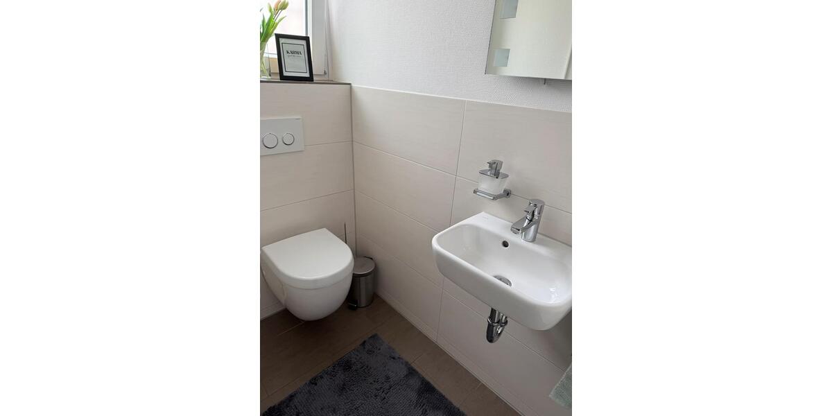 Doppelhaushälfte Bonn Hardtberg - 4 Zimmer, 100 m&sup2;, 1.975&euro; | Angebot:25987581