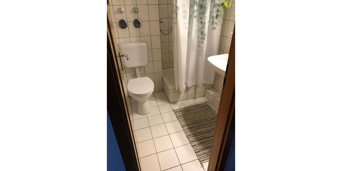 Apartment, Süd Balkon, Uni + Klinik Nähe, Reisende, Student:innen 1 zimmer