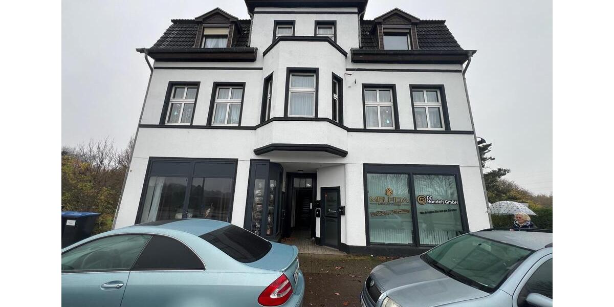 3 Zimmer Wohnung zu vermieten DG möbeliert zimmer