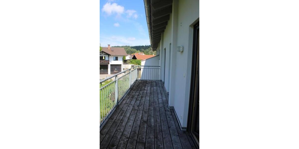 Etagenwohnung Winhöring - 4 Zimmer, 123 m&sup2;, 1.050&euro; | Angebot:25977074