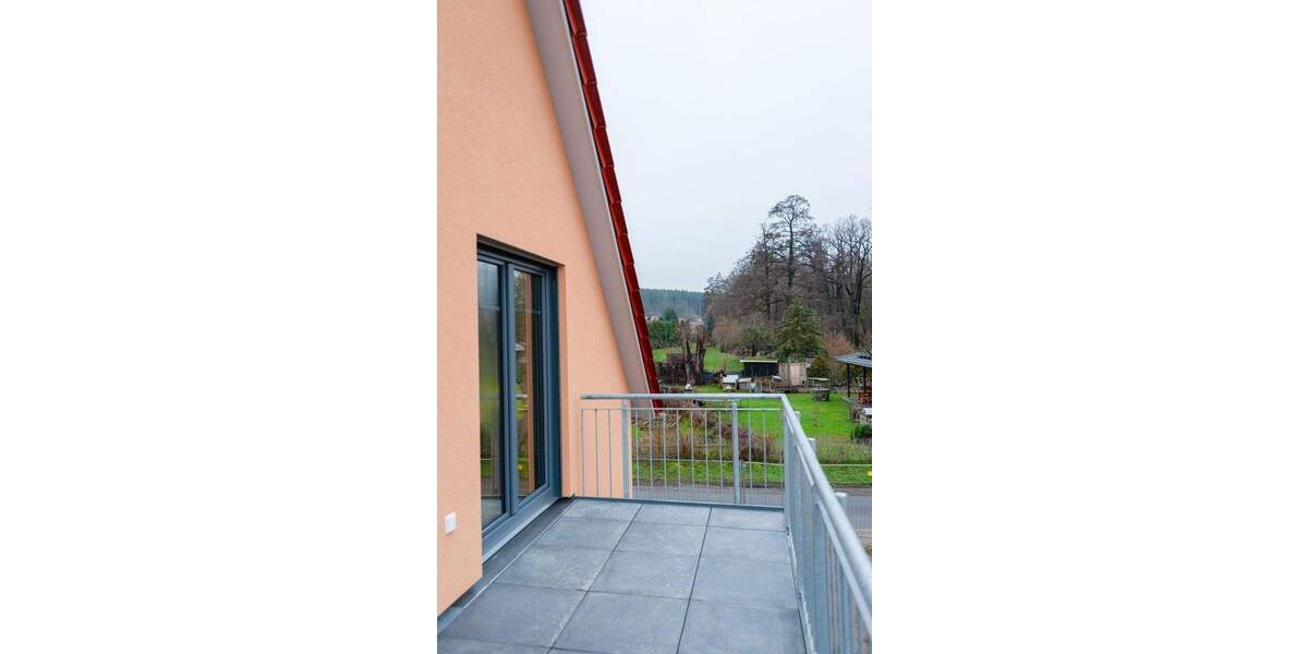 Etagenwohnung Kamenz Hennersdorf - 4 Zimmer, 112 m&sup2;, 1.534&euro; | Angebot:24341573