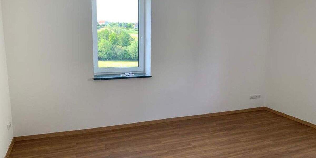 Traumhafte 4-Zimmer Wohnung im Grünen zu vermieten 4 zimmer