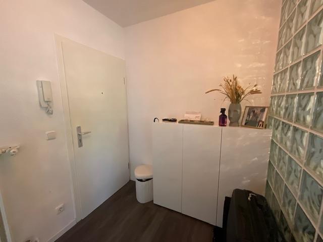 Etagenwohnung Duisburg Hamborn - 3.5 Zimmer, 77 m&sup2;, 659&euro; | Angebot:26661754