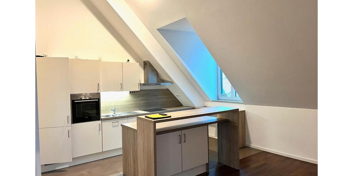 Etagenwohnung Regensburg Kumpfmühl - 2 Zimmer, 94 m&sup2;, 1.480&euro; | Angebot:26538627