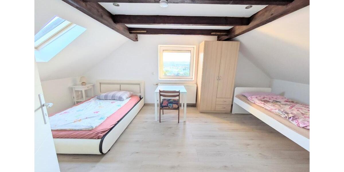 Möbilierte helle 2-Zimmer-DG-Wohnung in Vaihingen Enz 60€Tag 2 zimmer