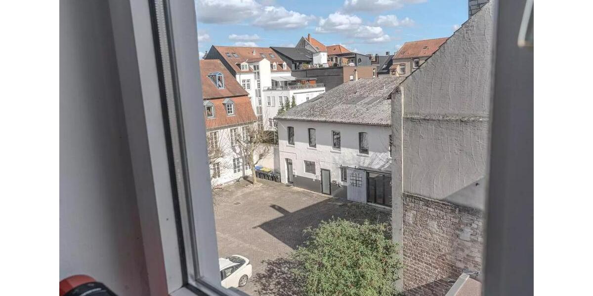 Etagenwohnung Saarbrücken - 1 Zimmer, 28 m&sup2;, 645&euro; | Angebot:26578398