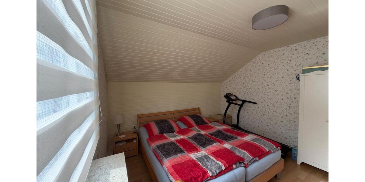 Dachgeschoßwohnung Eutin - 3 Zimmer, 83 m&sup2;, 950&euro; | Angebot:25867521