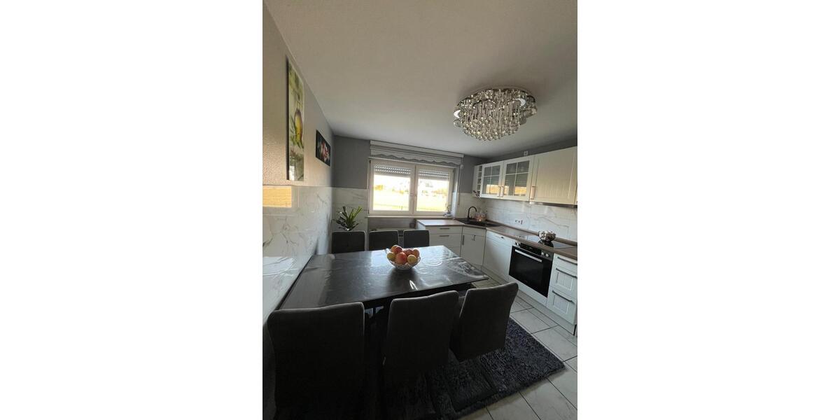 Doppelhaushälfte Weichs - 6 Zimmer, 160 m&sup2;, 3.400&euro; | Angebot:25841108