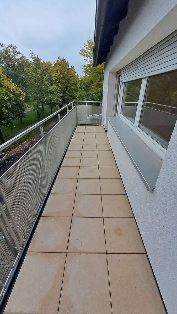 Wohnung zum Mieten in Wiesbaden- Medenbach 880 € 75 m² 3 zimmer