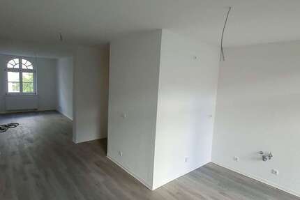 Wohnung Stendal Bahnhofsvorstadt - 2 Zimmer, 56 m&sup2;, 472&euro; | Angebot:27232403