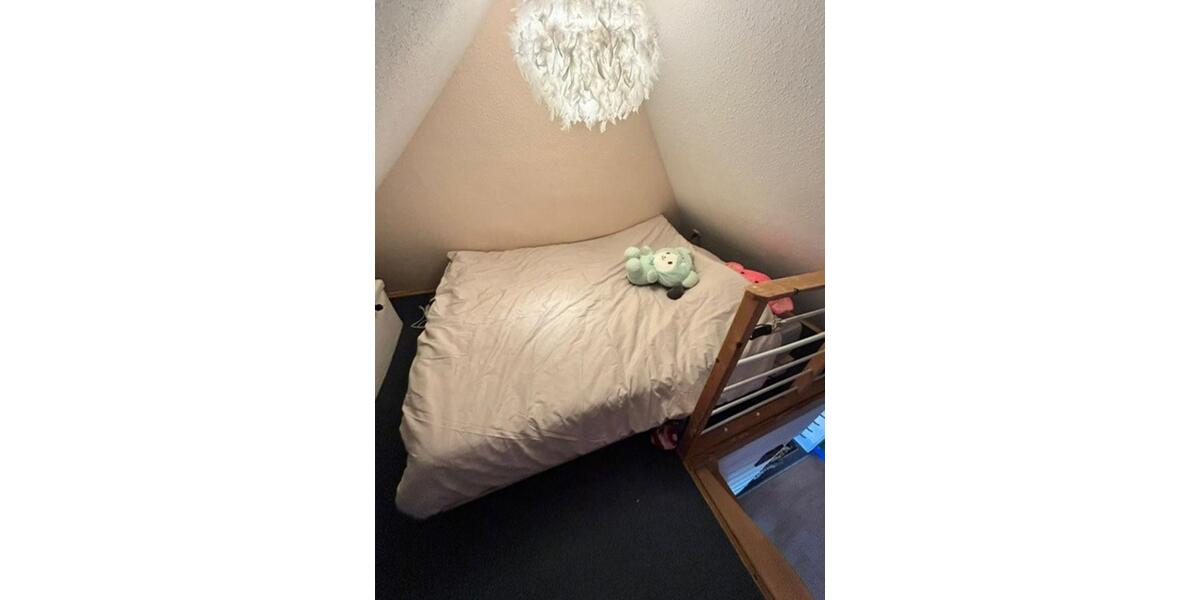 Gemütliche Dachgeschosswohnung für ruhigen Bewohner*in in Bremen 1 zimmer