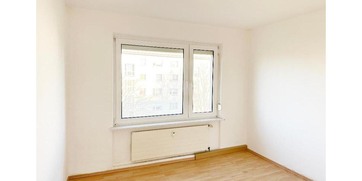 Etagenwohnung Zeithain - 3 Zimmer, 57 m&sup2;, 320&euro; | Angebot:25979091