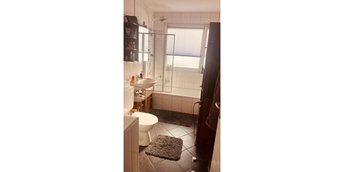 Erdgeschoßwohnung Dinslaken - 3.5 Zimmer, 80 m&sup2;, 740&euro; | Angebot:26405961