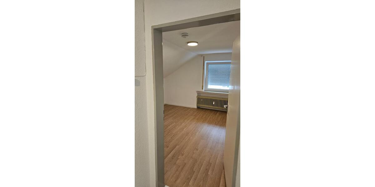 Dachgeschoßwohnung Giengen an der Brenz - 3 Zimmer, 60 m&sup2;, 720&euro; | Angebot:26574173