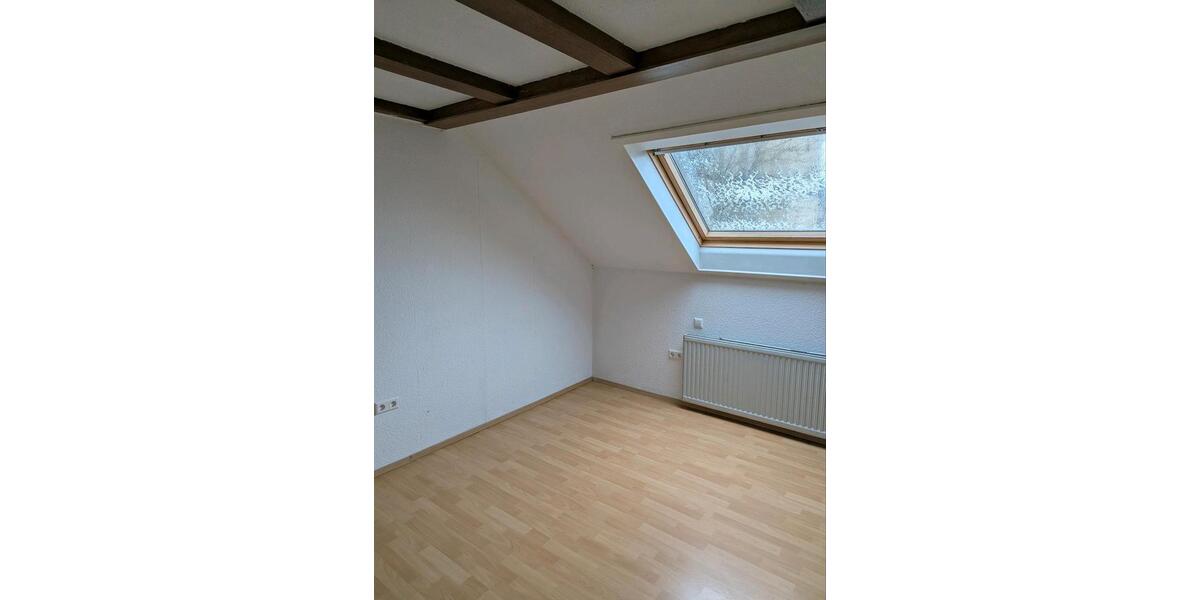 Dachgeschoßwohnung Lauchheim - 3 Zimmer, 76 m&sup2;, 620&euro; | Angebot:25350375