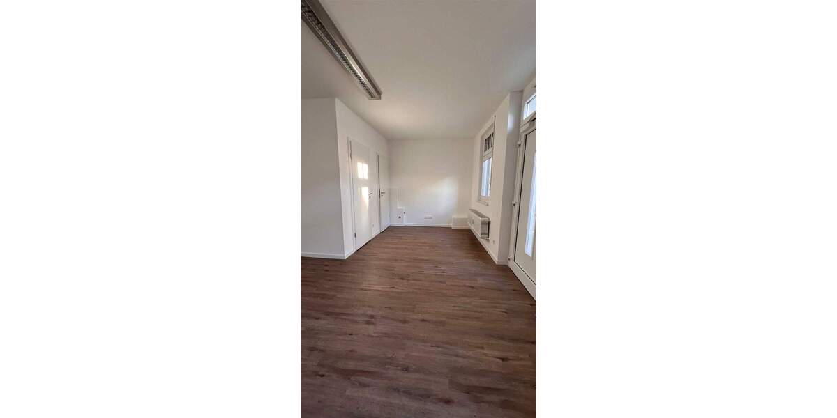 Gewerbeobjekt Beckum Beckum - 1 Zimmer, 20 m&sup2;, 350&euro; | Angebot:25142051