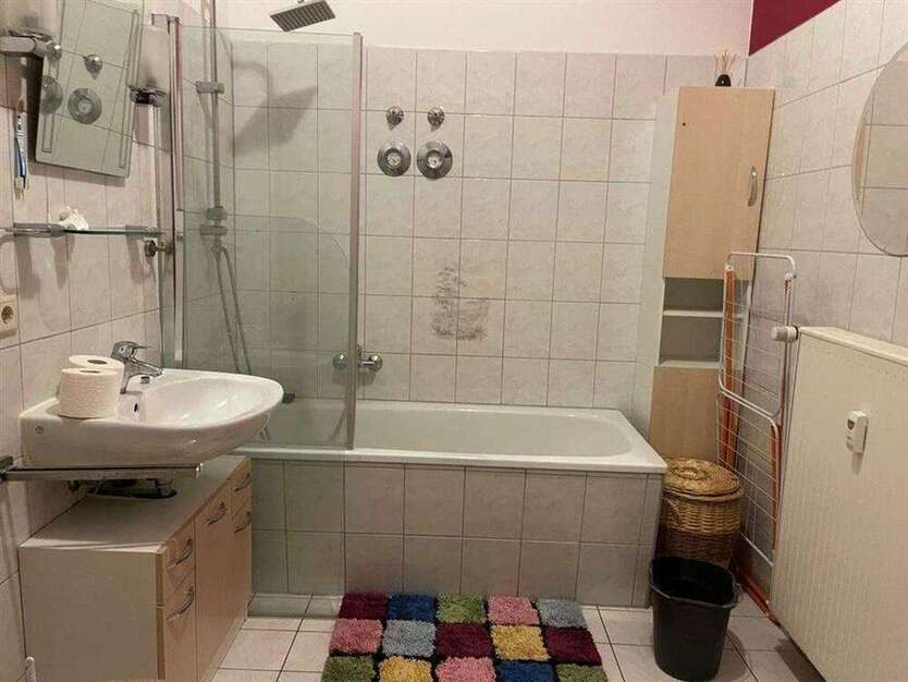 Toller Grundriss, 2-Zimmer- WE in ruhiger Lage in Bad Blankenburger Stadtvilla