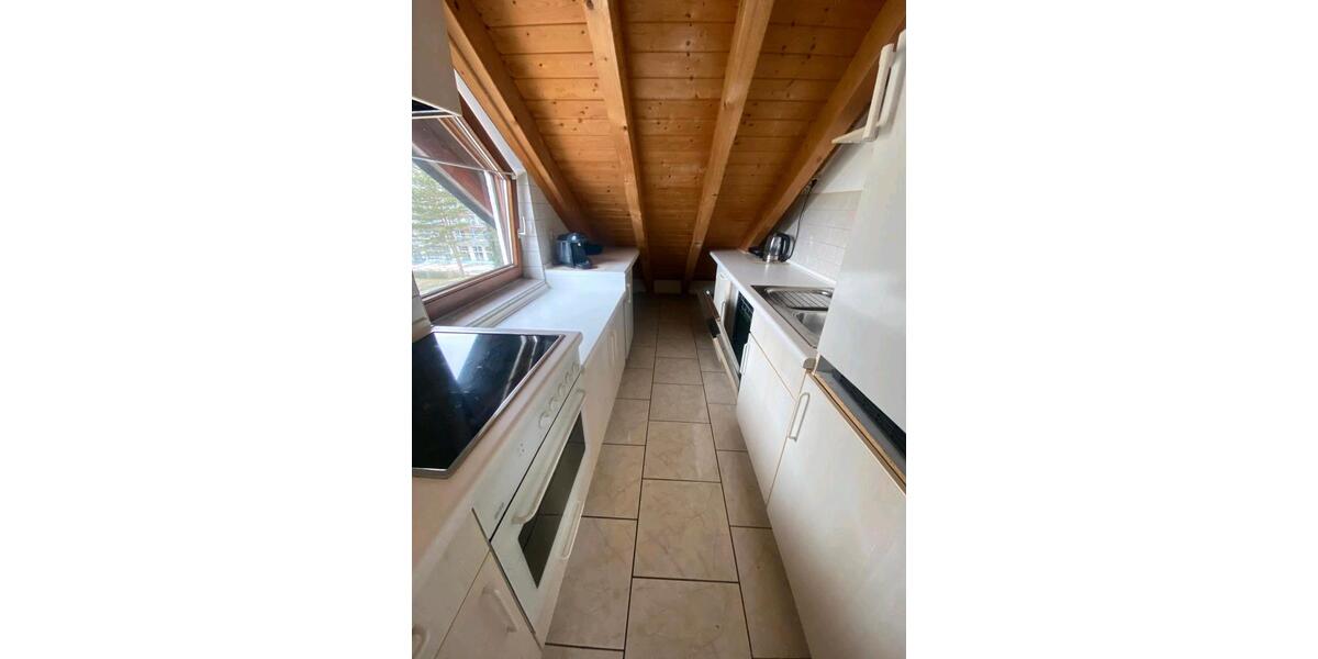 Dachgeschoßwohnung Schorndorf - 2.5 Zimmer, 48 m&sup2;, 800&euro; | Angebot:26019824