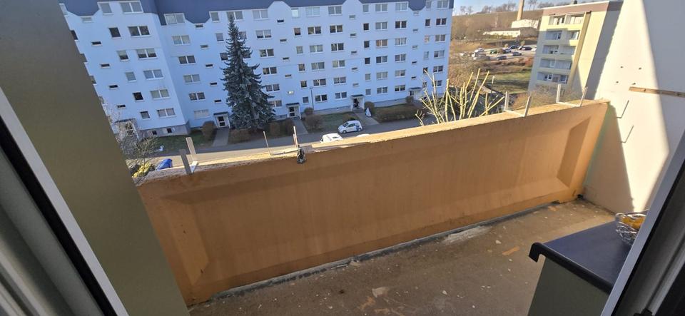 Etagenwohnung Mülsen - 3 Zimmer, 56 m&sup2;, 300&euro; | Angebot:25280288